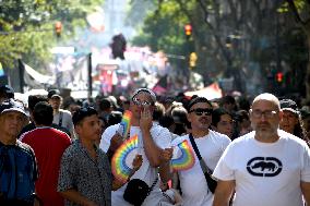 Anti-fascist and Anti-racist Federal Pride March - Buenos Aires