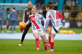 Manchester City FC v Arsenal FC - Barclays Women's Super League