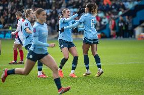 Manchester City FC v Arsenal FC - Barclays Women's Super League