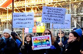 Anti-Fascist Anti-Sexist Rally In Solidarity With Argentina - Paris