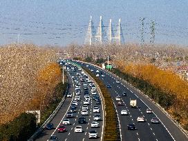 Highway Traffic Return Peak