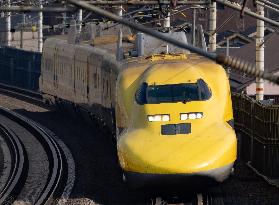 “Doctor Yellow”. Shinkansen electrics and track inspection train.