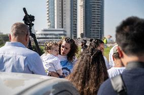 Agam Berger's Family Await His Return - Israel