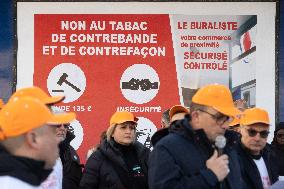 Mobilization Of Tobacconists In Paris