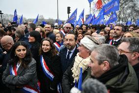 Police demonstration in Paris - FA