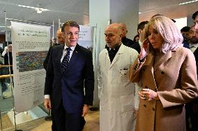 French President visits the Paris-Saclay Cancer Cluster and Institut Gustave Roussy sites