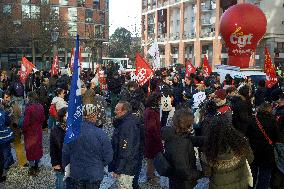 Toulouse: Gathering Against Sweeping Cuts In Public Services (culture, Education, Health..)