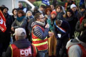 Toulouse: Gathering Against Sweeping Cuts In Public Services (culture, Education, Health..)