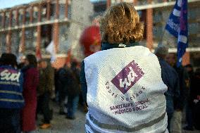 Toulouse: Gathering Against Sweeping Cuts In Public Services (culture, Education, Health..)