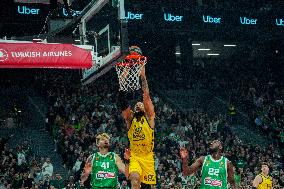 Panathinaikos Athens v Fenerbahce Beko Istanbul - Turkish Airlines EuroLeague