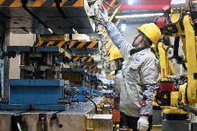 China Auto Manufacturing Industry