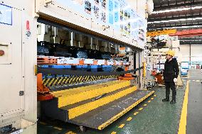 China Auto Manufacturing Industry