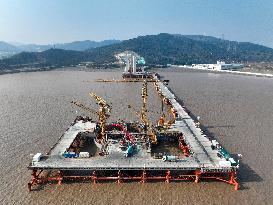 Dual-purpose Highway Railway Bridge Construction in Zhoushan