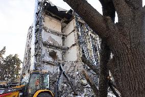 5 People Killed In Russian Attack On Izyum