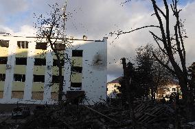 5 People Killed In Russian Attack On Izyum