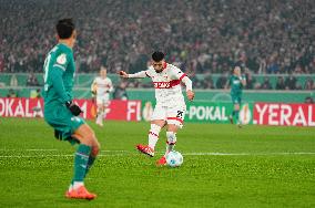 VfB Stuttgart vs FC Augsburg - DFB Pokal