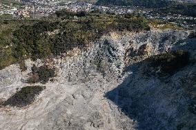 Earthquake Swarm In The Campi Flegrei