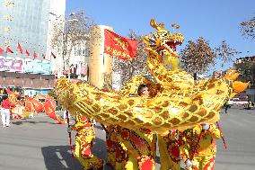 Folk Performance