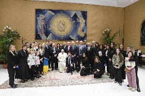 Pope Francis In Private Audience - Vatican
