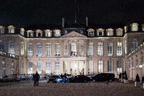 Emmanuel Macron welcomes UAE President for a Work Dinner - Paris RL