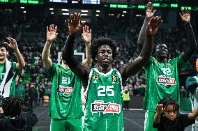 Panathinaikos Athens v Anadolu Efes Istanbul - Turkish Airlines EuroLeague