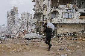 Gaza Transformed Into Rubble-Strewn Wasteland After Israeli Attacks