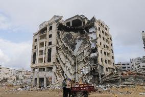 Gaza Transformed Into Rubble-Strewn Wasteland After Israeli Attacks