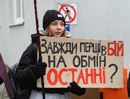 Rally outside Red Cross headquarters in Kyiv