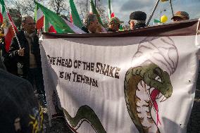 A Rally For Freedom In Iran - Paris