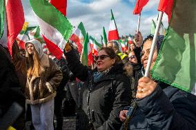 A Rally For Freedom In Iran - Paris