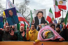 A Rally For Freedom In Iran - Paris