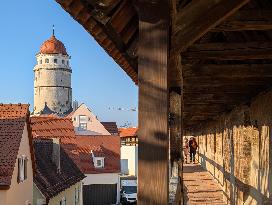 Everyday Life In The Medieval Bavarian Town Noerdlingen