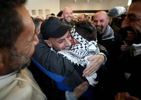 Newly Released Palestinian Prisoners Arrive in Ramallah - Palestine