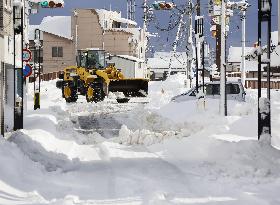 Heavy snowfall in Japan