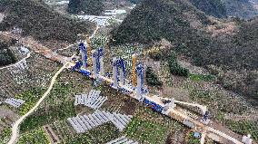 Tongmuhe Super Major Bridge Construction in Liuzhou