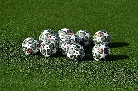 CALCIO - UEFA Champions League - Juventus Training
