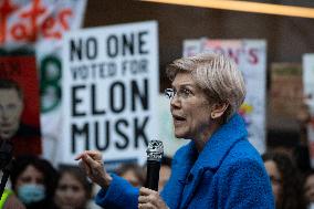 Protest against Musk’s closure of the Consumer Financial Protection Bureau
