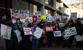 Protest against Musk’s closure of the Consumer Financial Protection Bureau