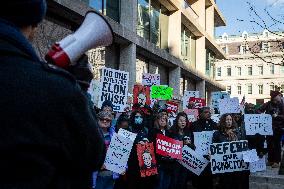 Protest against Musk’s closure of the Consumer Financial Protection Bureau