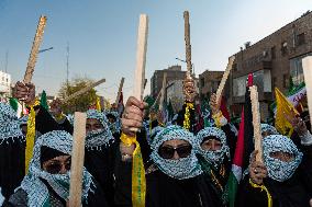 Iran Parade Basij and IRGC - Tehran