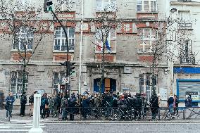 Elisabeth Borne visits an elementary school - Paris AJ