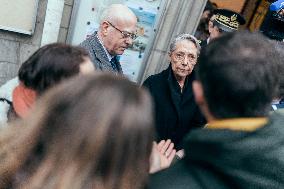 Elisabeth Borne visits an elementary school - Paris AJ