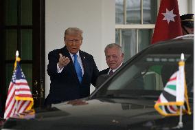 DC: President Trump and King of Jordan Abdullah II hold a bilateral meeting