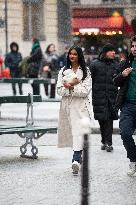 Carlos Sainz Jr. And Simone Ashley At L'Oreal Filming - Paris