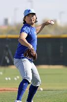 Baseball: Chicago Cubs pitcher Imanaga