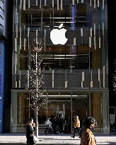 Apple logo