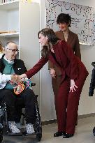 Royals At Visit To Paraplegic National Hospital - Toledo