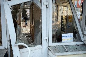 Kyiv under Russian ballistic missile attack