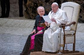 Pope Francis Attends The Weekly General Audience