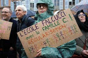 RESF And Others Gather In Front Of The Prefecture Of Occitania For Undocumented Children